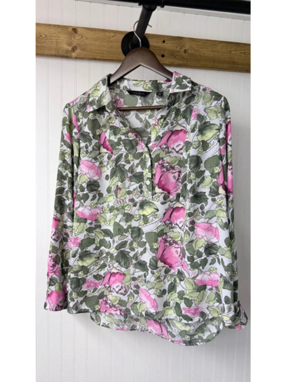 Investment petite large colorful blouse summer light material
